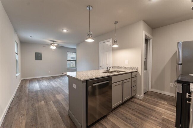 property at 1342 N Porter Rd