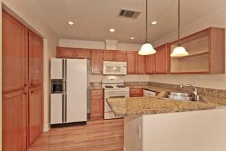 2828 Autumn Haze Ln in Las Vegas, NV - Building Photo - Building Photo