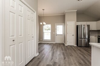 4917 Hickory Woods E in Nashville, TN - Building Photo - Building Photo