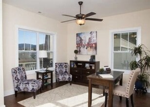 14 Loftin St in Weaverville, NC - Building Photo - Building Photo