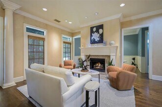 6520 Twin Oaks Dr in Plano, TX - Building Photo - Building Photo