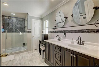 2529 SW Grotto Cir in Port St. Lucie, FL - Building Photo - Building Photo