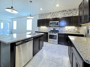 2233 Solara Loop NE in Rio Rancho, NM - Building Photo - Building Photo