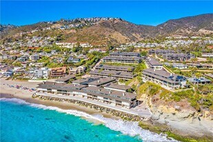 3 Blue Lagoon in Laguna Beach, CA - Building Photo