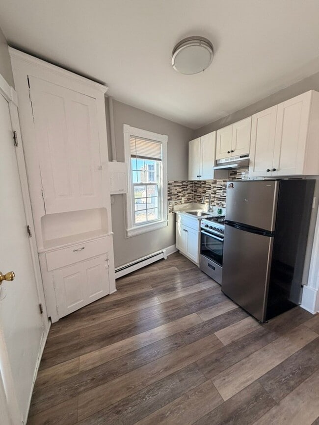 325 Atlantic Ave, Unit 3