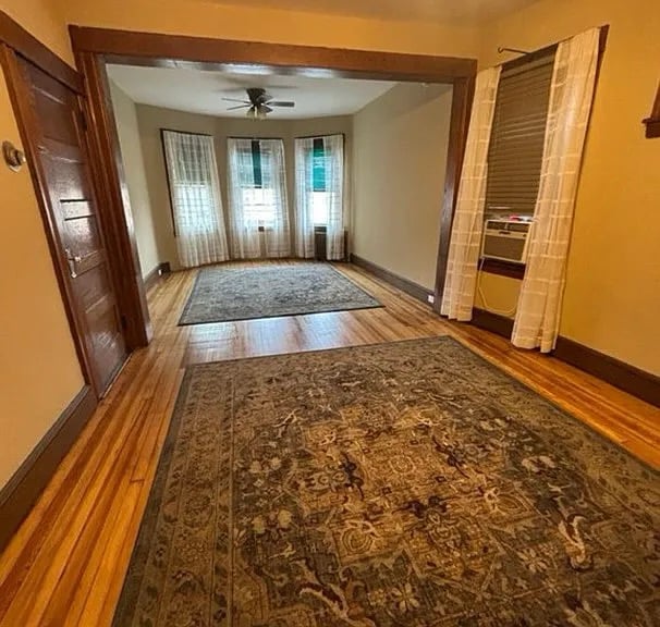 246 20th Ave in Paterson, NJ - Foto de edificio - Building Photo