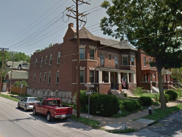 Tiffany Apartments in St. Louis, MO - Building Photo