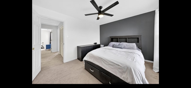 390 Montclair Tower Dr in St. Charles, MO - Building Photo - Building Photo