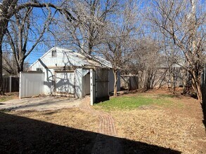 205 W Coe Dr in Midwest City, OK - Building Photo - Building Photo