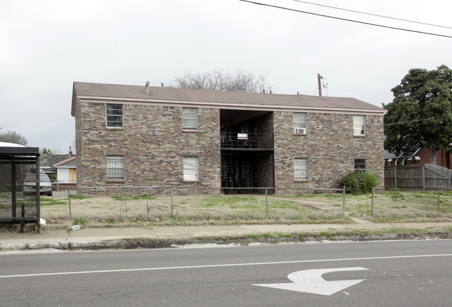 568 E Mclemore Ave in Memphis, TN - Foto de edificio - Building Photo