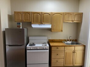 890 Huntington Ave in Boston, MA - Building Photo - Building Photo