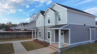 231 Pine Needle Rd in Milledgeville, GA - Building Photo - Building Photo