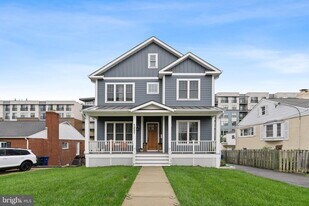 1221 S Rolfe St in Arlington, VA - Building Photo
