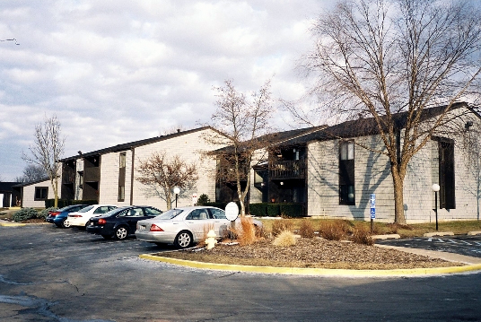 Village Green in Rockton, IL - Foto de edificio