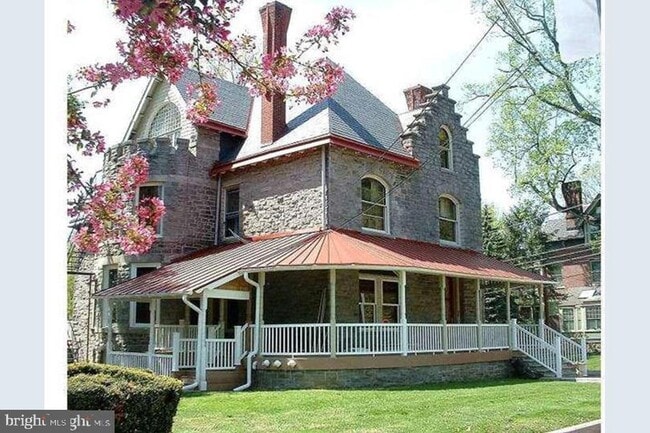 property at 436 N Church St