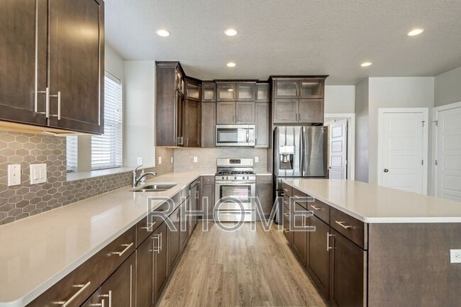 7852 S 5440 W in West Jordan, UT - Building Photo - Building Photo