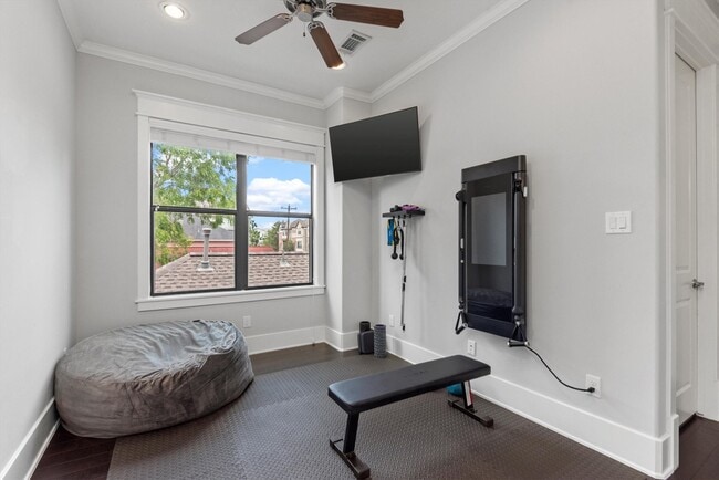 property at 5825 Petty St