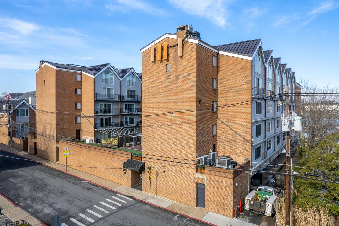 Tecumseh Condominiums in Annapolis, MD - Building Photo