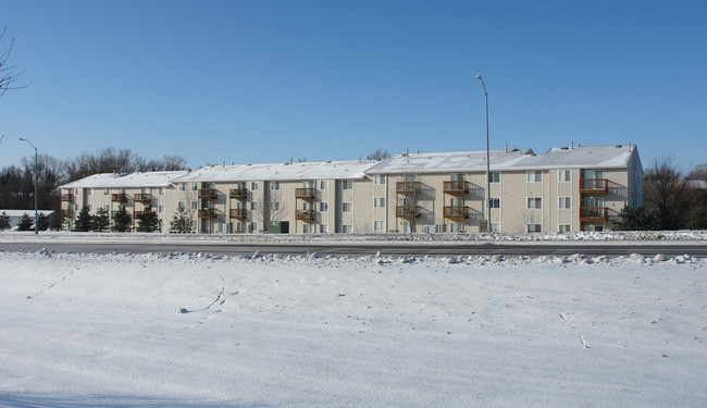 Bear Creek Apartments