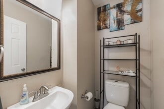 17414 Bishopsgate Dr in Pflugerville, TX - Building Photo - Building Photo