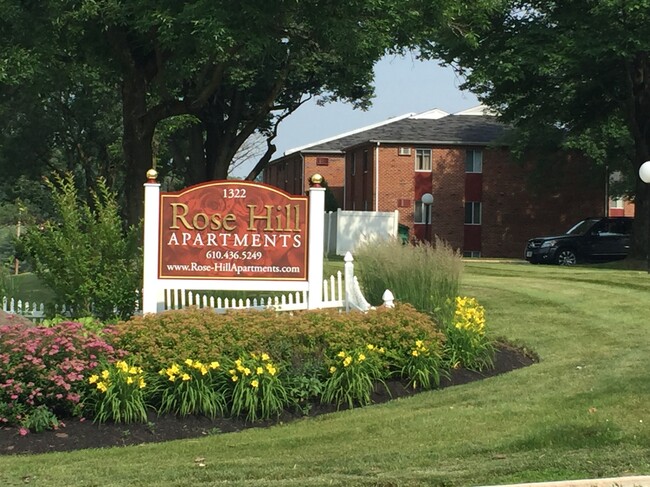 Rose Hill Apartments photo'