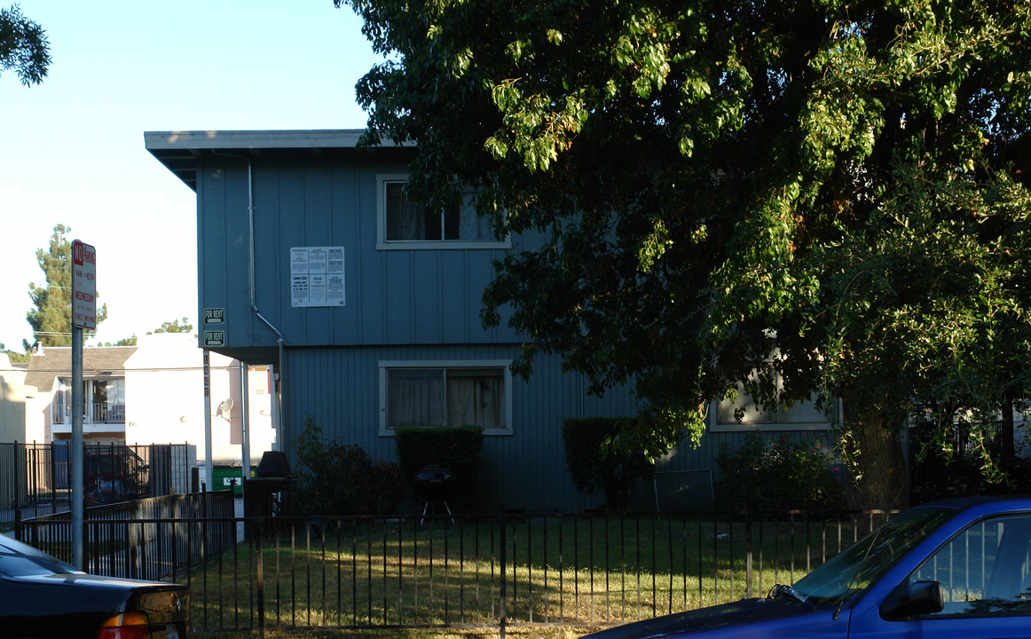 1441 Dubert Ln in San Jose, CA - Foto de edificio