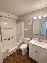 8975 W Golf Rd in Niles, IL - Building Photo - Building Photo