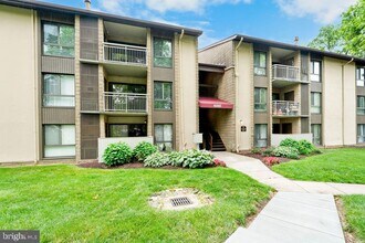6085 Majors Ln in Columbia, MD - Building Photo - Building Photo