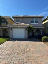 3256 Commodore Ct in West Palm Beach, FL - Building Photo