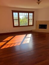 5825 Saint Paul Ct in Oakland, CA - Building Photo - Building Photo