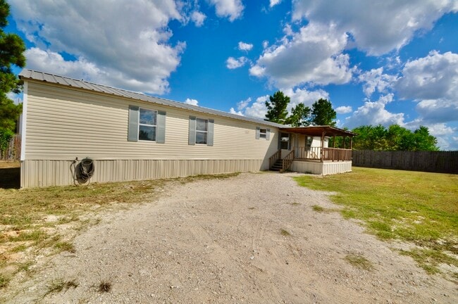 1000 Rd 5507 in Cleveland, TX - Building Photo - Building Photo