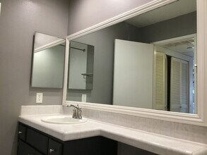5780 Friars Rd in San Diego, CA - Building Photo - Building Photo