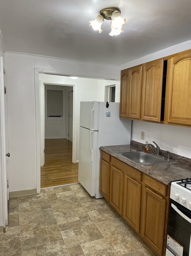 14 Boston St, Unit 1 in Boston, MA - Building Photo - Building Photo