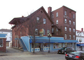 243-251 Columbia St in Fall River, MA - Building Photo