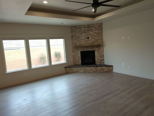 416 N 2720 E in Saint George, UT - Building Photo - Building Photo