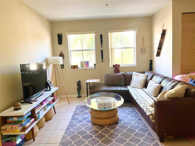 11601 NW 89th St in Doral, FL - Building Photo - Building Photo