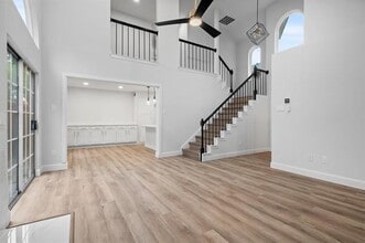 9424 Blue Jay Way in Irving, TX - Building Photo - Building Photo