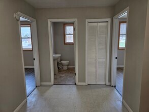 742 Hamilton Ave in Farrell, PA - Building Photo - Building Photo