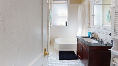 60 Charlesgate E in Boston, MA - Building Photo - Building Photo