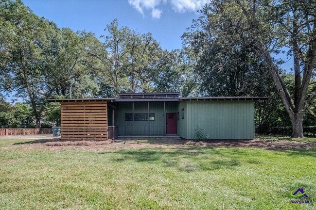 property at 410 Hardeman Ave