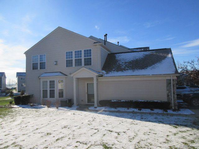 538 Dockside Cir-Unit -30 in Holly, MI - Building Photo