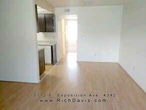 10772 E Exposition Ave in Aurora, CO - Building Photo - Building Photo