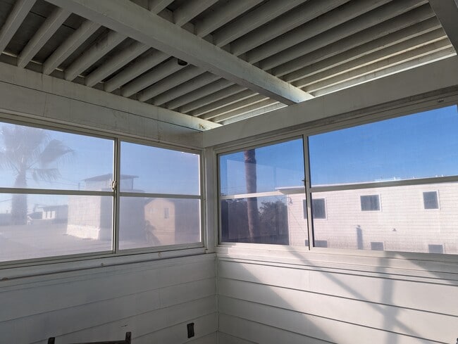 3604 Alma Ave, Unit C in Manhattan Beach, CA - Building Photo - Building Photo