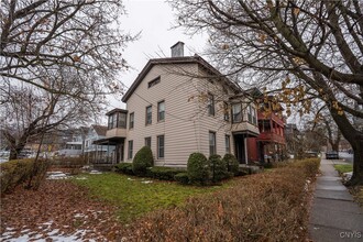 598 John St in Little Falls, NY - Building Photo - Building Photo