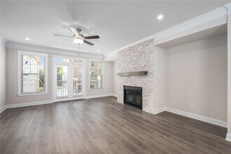 1363 Live Oak Ln in Brookhaven, GA - Building Photo - Building Photo