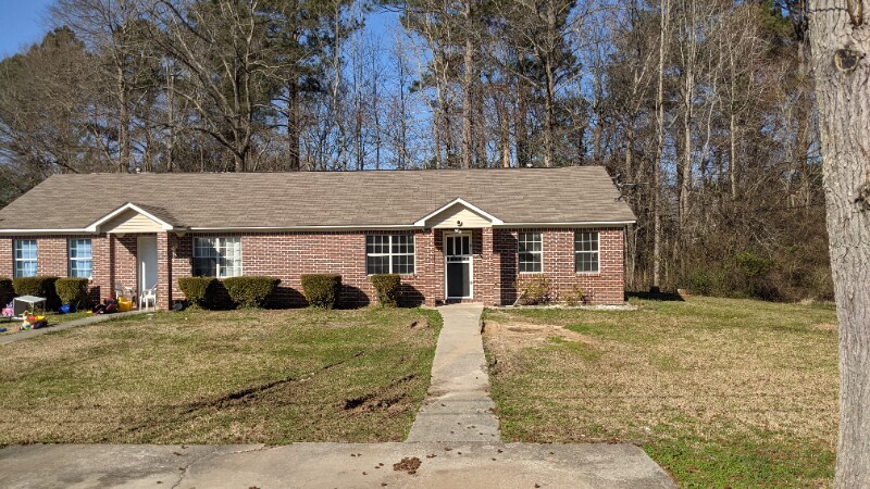 110 Jay Ln in Hampton, GA - Building Photo