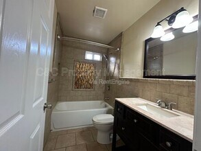 1932 Lincoln St in Seaside, CA - Building Photo - Building Photo