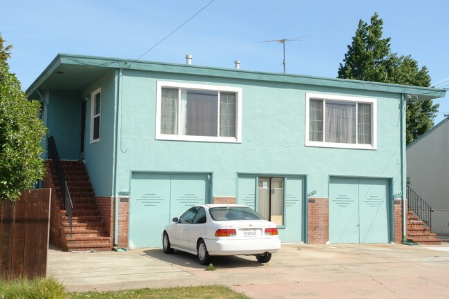 6101 Huntington Ave in Richmond, CA - Building Photo - Building Photo