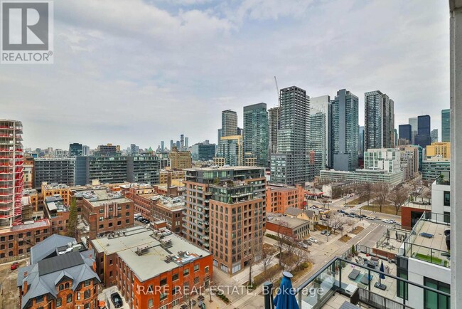435-1435 Wellington St W