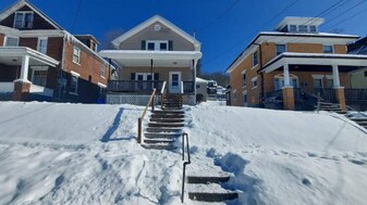 327 Hasson Ave in Oil City, PA - Building Photo